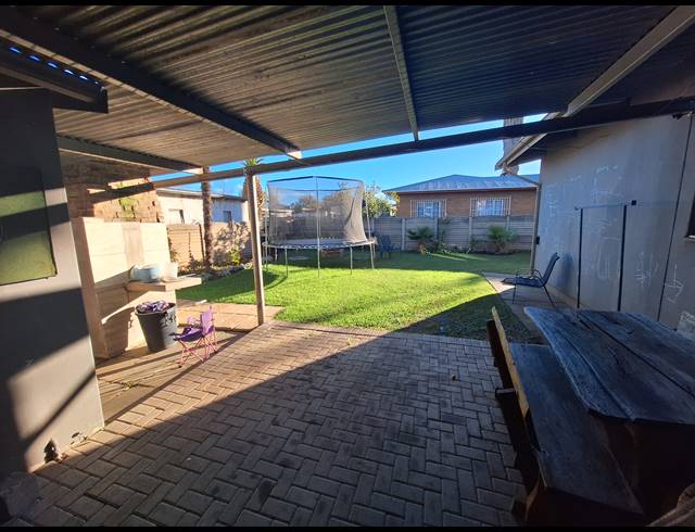 3 BEDROOM FREESTANDING FOR SALE IN VANDERBIJLPARK SE 1